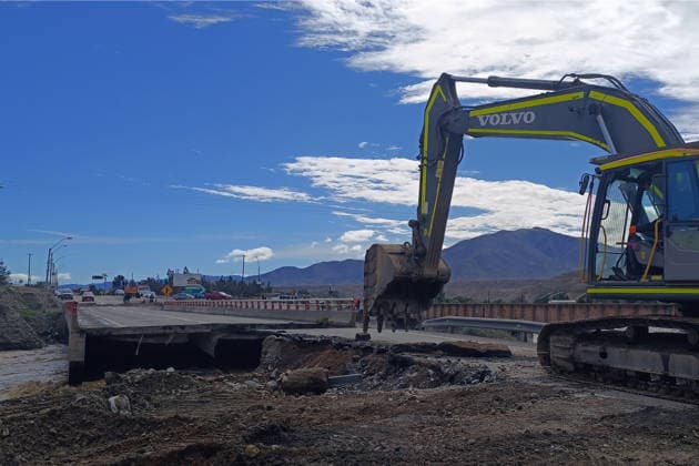 Vallenar, July 21, 2026: A general view of the Maitencillo Bridge over the Huasco River in Vallenar amid the emergency caused by the weather front. Claudio Lopez, Aton Chile, Vallenar, Chile. Aton 1174392  Copyright: CLAUDIOxLOPEZ ATONxCHILE