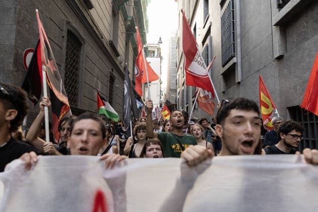 Demonstration in Naples to demand justice and truth after the death of Abderrahim Fakir NAPLES, ITALY - JULY 21: People gather during a demonstration to demand justice and truth for Abderrahim Fakir who died in circumstances yet to be clarified on Naples, Italy on July 21, 2026. Abderrahim Fakir, a 42-year-old man of Moroccan origin, died after being stopped and then pinned to the ground by two police officers on July 19, 2026 in Bologna. In a video, he can be heard screaming, Help, enough! . Iso Ekle Anadolu Naples Italy. Editorial use only. Please get in touch for any other usage.  Copyright: x2026xAnadoluxIsoxEklex
