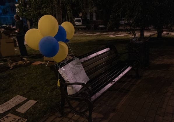 July 21, 2026: Hundreds of Ukrainians attend the sixth day of protests follwing the dismissal of Former Minister of Defence of Ukraine, Mykhailo Fedorov, on July 21, 2026. Protests have been taking place near the Ivan Franko National Academic Drama Theatre in Kyiv, Ukraine. - ZUMAj167 20260721_zip_j167_008 Copyright: xSvetxJacquelinex