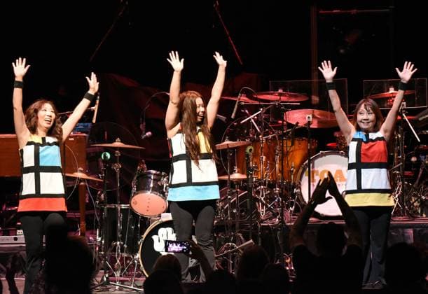 Shonen Knife, Atsuko Yamano, Risa Kawano, Naoko Yamano on stage for Men At Work Summer 2026 Concert Tour, Cobb Energy Performing Arts Centre, Atlanta, GA, July 21, 2026. Photo By: Derek Storm Everett Collection Men At Work Summer 2026 Concert Tour PUBLICATIONXNOTxINxCANxCHNxFRAxITAxJPNxNORxPOLxRUSxESPxUKxUSA