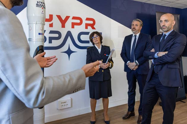 Benjamin Haddad Visiting Hyprspace - Le Haillan Minister Delegate for Europe Benjamin Haddad visits French aerospace start-up HyPrSpace, specialized in hybrid propulsion and space launch vehicles near Bordeaux in Le Haillan, France, on July 21, 2026. Photo by Margot Le Gonidec ABACAPRESS.COM Le Haillan France  Copyright: xLexGonidecxMargot ABACAx