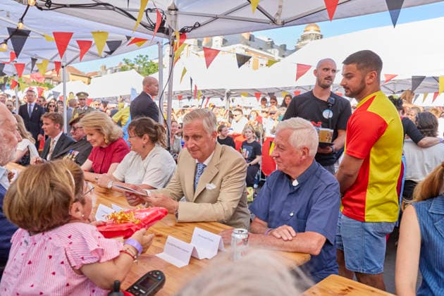 Belgian Royal Family Attends Resto National - Brussels King Philippe, Queen Mathilde, and their children—Princes Gabriel and Emmanuel and Princesses Elisabeth and Eleonore—attend the Resto National at the Place du Jeu de Balle in Brussels, Belgium on July 21, 2026, as the royal family participates in the event for the first time in 15 years, offering affordable meals of mussels and fries to people on modest incomes. Photo by Olivier Polet ABACAPRESS.COM Brussels Belgium  Copyright: xPoletxOlivier ABACAx