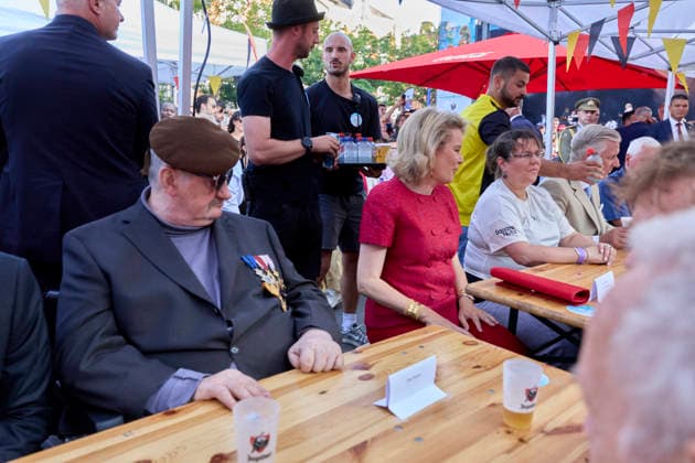 Belgian Royal Family Attends Resto National - Brussels King Philippe, Queen Mathilde, and their children—Princes Gabriel and Emmanuel and Princesses Elisabeth and Eleonore—attend the Resto National at the Place du Jeu de Balle in Brussels, Belgium on July 21, 2026, as the royal family participates in the event for the first time in 15 years, offering affordable meals of mussels and fries to people on modest incomes. Photo by Olivier Polet ABACAPRESS.COM Brussels Belgium  Copyright: xPoletxOlivier ABACAx