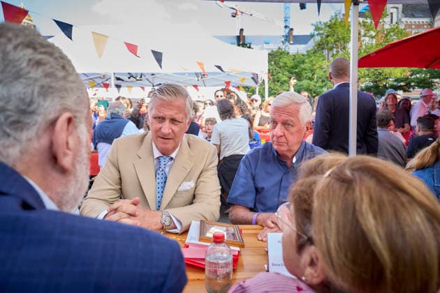 Belgian Royal Family Attends Resto National - Brussels King Philippe, Queen Mathilde, and their children—Princes Gabriel and Emmanuel and Princesses Elisabeth and Eleonore—attend the Resto National at the Place du Jeu de Balle in Brussels, Belgium on July 21, 2026, as the royal family participates in the event for the first time in 15 years, offering affordable meals of mussels and fries to people on modest incomes. Photo by Olivier Polet ABACAPRESS.COM Brussels Belgium  Copyright: xPoletxOlivier ABACAx