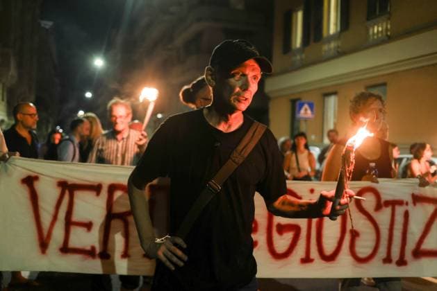 Vigil marks 25th anniversary of Diaz school raid in Genoa GENOA, ITALY JULY 21, 2026: People attend a remembrance vigil marking the 25th anniversary of the police raid on the Diaz school during the 2001 G8 summit in Genoa. The gathering commemorated those injured in the operation and called attention to concerns over police violence and the suppression of dissent during the summit protests. Genova Berlin Italy Copyright: x xZairaxBiaginix xJNAxPressx