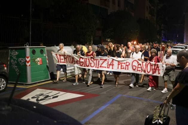 Vigil marks 25th anniversary of Diaz school raid in Genoa GENOA, ITALY JULY 21, 2026: People attend a remembrance vigil marking the 25th anniversary of the police raid on the Diaz school during the 2001 G8 summit in Genoa. The gathering commemorated those injured in the operation and called attention to concerns over police violence and the suppression of dissent during the summit protests. Genova Berlin Italy Copyright: x xZairaxBiaginix xJNAxPressx