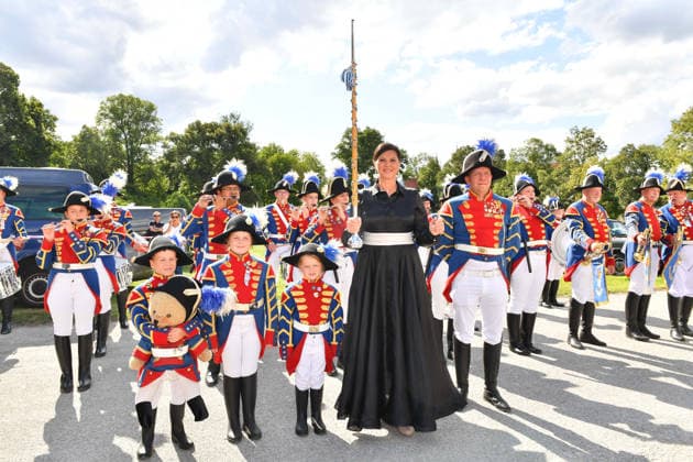 Ise Aigner beim Sommerempfang vom Bayerischen Landtag am 21.07.2026 auf Schloss Schleissheim bei Muenchen Ise Aigner attends the summer reception of the Bavarian State Parliament (Sommerempfang des Bayerischen Landtags) at Schleissheim Palace (Schloß Schleißheim) on July 21, 2026 in Oberschleißheim near Munich, Germany Sommerempfang 2026 vom Bayerischen Landtag auf Schloss Schleissheim bei Muenchen *** Ise Aigner at the Bavarian State Parliament’s summer reception on July 21, 2026, at Schleissheim Palace near Munich Ise Aigner attends the summer reception of the Bavarian State Parliament at Schleissheim Palace on July 21, 2026 in Oberschleißheim near Munich, Germany 2026 Summer Reception of the Bavarian State Parliament at Schleissheim 