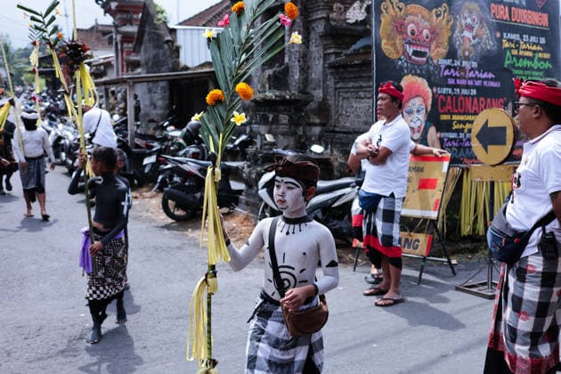 Ngerebeg ritual, a colorful tradition in Bali BALI, INDONESIA - JULY 22: Locals with painted bodies participate in the Ngerebeg ritual, a colorful traditional procession believed to expel evil spirits and bad luck from the village, on July 22, 2026 in Bali, Indonesia. Participants paint their bodies to resemble astral beings as they pray and march through the village. Johannes P. Christo Anadolu Bali Indonesia. Editorial use only. Please get in touch for any other usage.  Copyright: x2026xAnadoluxJohannesxP.xChristox