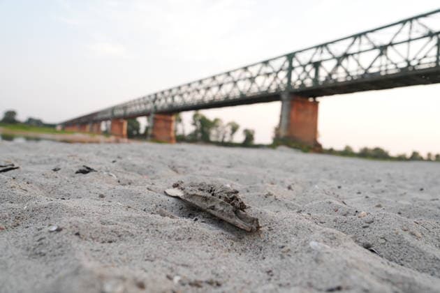IPA86888817 - Mezzanino, Pavia, Ponte della Becca, July 22, 2026: The Po River has run dry; there is a water emergency and drought affecting Italy’s rivers. The Po River is 3 meters below its normal level, with vast stretches of sand; climate change and global warming  Copyright: xDuilioxPiaggesix xDuilioxPiaggesix 86888817