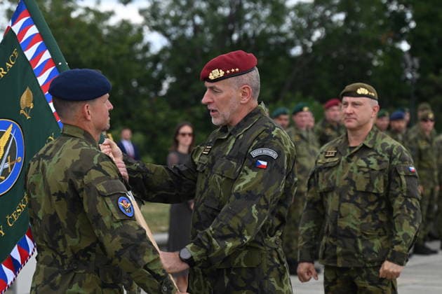 From left Major General Jaroslav Mika, Chief of the General Staff Miroslav Hlavac and Lieutenant General Vaclav Vlcek at the ceremonial handover of command of Czech Army Operations Command on July 22, 2026, in Prague, Czech Republic. Lieutenant General Vaclav Vlcek symbolically handed over command to Major General Jaroslav Mika who assumes position on August 1, 2026. (CTKxPhoto KaterinaxSulova) CTKPhotoP2026072203062  CTKPhotoP2026072203062