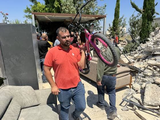 Israeli forces demolish four Palestinian homes in West Bank BETHLEHEM, WEST BANK, PALESTINE - JULY 22: Palestinian families attempt to salvage their belongings from the rubble of their homes after Israeli military forces demolish four Palestinian homes in Nahhalin village on the grounds that they are built without permits in Bethlehem, West Bank, Palestine on July 22, 2026. Hisham K. K. Abu Shaqra Anadolu Bethlehem West Bank. Editorial use only. Please get in touch for any other usage.  Copyright: x2026xAnadoluxHishamxK.xK.xAbuxShaqrax