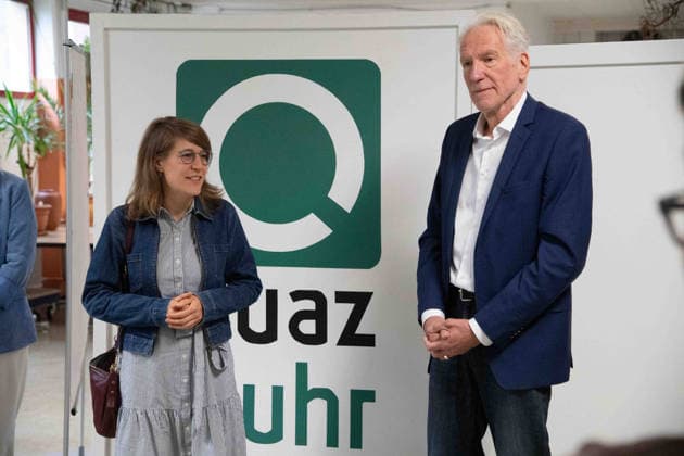 Verena SCHAEFFER, Schäffer, Ministerin fuer Kinder, Jugend, Familie, Gleichstellung, Flucht und Integration des Landes Nordrhein-Westfalen besucht das Sprach- und Qualifizierungszentrum Quaz.Ruhr, Bochum, 22.07.2026 *** Verena SCHAEFFER, Schäffer, Minister for Children, Youth, Family, Equality, Refugees, and Integration of the State of North Rhine-Westphalia, visits the Quaz Ruhr Language and Training Center in Bochum on July 22, 2026