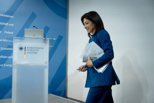 Katherina Reiche, Bundesministerin für Wirtschaft und Energie Katherina Reiche, Bundesministerin für Wirtschaft und Energie, BMWE, Berlin, Pressestatement zur neuen Startup- und Scaleup-Strategie Berlin Berlin GER *** Katherina Reiche, Federal Minister for Economic Affairs and Energy Katherina Reiche, Federal Minister for Economic Affairs and Energy, BMWE, Berlin, Press Statement on the New Startup and Scaleup Strategy Berlin Berlin GER