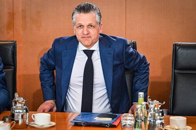 Sitzung des Bundeskabinetts ** NUR FÜR REDAKTIONELLE ZWECKE ** EDITORIAL USE ONLY **<p>Thorsten Frei (CDU), Chef des Bundeskanzleramts und Bundesminister für besondere Aufgaben, nimmt an der Sitzung des Bundeskabinetts teil, fotografiert am 22.07.2026 in Berlin. Berlin Berlin Berlin Copyright: MaurizioxGambarini *** Federal Cabinet Meeting ** FOR EDITORIAL USE ONLY ** EDITORIAL USE ONLY ** p Thorsten Frei (CDU), Head of the Federal Chancellery and Federal Minister for Special Tasks, attends the Federal Cabinet meeting, photographed on July 22, 2026, in Berlin, Berlin, Berlin, Berlin. Copyright MaurizioxGambarini Copyright: MaurizioxGambarini doc86tshtqm0h0sqqbzekm ,EDITORIAL USE ONLY