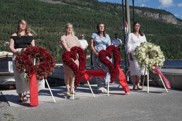 July 22nd commemoration on Utoya Utoeya 20260722. Wreath-laying during the 22nd of July commemoration on Utoeya. This year marks 15 years since the terrorist attacks in which 77 people were killed in 2011. 69 of them were shot dead at Utoeya. Photo: Thomas Fure NTB Utoeya Norway PHtnf8aIqzk EDITORIAL USE ONLY Ref:_BNC_POLPHtnf8aIqzk.jpg *** July 22 Commemoration on Utoya Utoeya 20260722 Wreath-laying ceremony during the July 22 commemoration on Utoya This year marks 15 years since the terrorist attacks in which 77 people were killed in 2011; 69 of them were shot dead on Utoya. Photo by Thomas Fure, NTB, Utoya, Norway. PHtnf8aIqzk. EDITORIAL USE ONLY. Ref: BNC POLPHtnf8aIqzk.jpg  Copyright: xThomasxFurex xNTBx