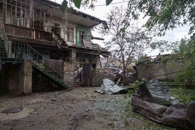 One killed after Russian drone strikes residential building in Odesa ODESA, UKRAINE - JULY 22: A Russian drone struck a two-story residential building during a daytime attack on Odesa, Ukraine, on July 22, 2026. According to local authorities, one man was killed in the strike. Emergency services responded to the scene as rescue and assessment operations continued. Stringer Anadolu Odesa Ukraine. Editorial use only. Please get in touch for any other usage.  Copyright: x2026xAnadoluxStringerx