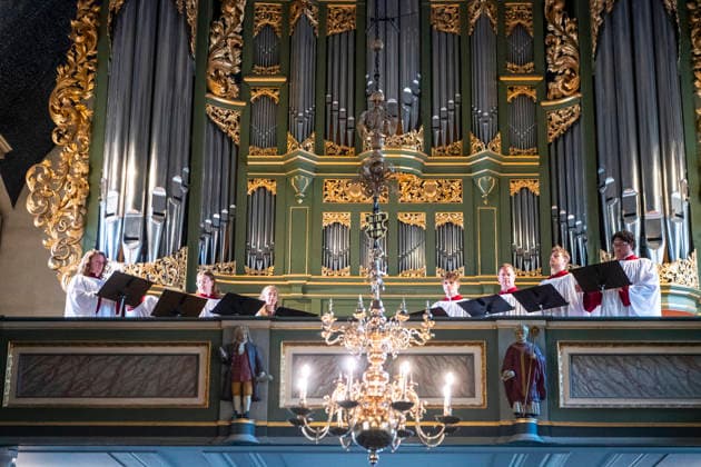 22. juli markeringen i Oslo domkirke Oslo 20260722. Oslo domkor under 22. juli markeringen i Oslo domkirke onsdag. I ar er det 15 ar siden terrorangrepet hvor 77 mennesker ble drept i 2011. Foto: Annika Byrde NTB Oslo Norge NCdhq0K7-F0 EDITORIAL USE ONLY Ref:_BNCNCdhq0K7-F0.jpg *** July 22 commemoration at Oslo Cathedral, Oslo, July 22, 2026. The Oslo Cathedral choir during the July 22 commemoration at Oslo Cathedral on Wednesday. This year marks the 15th anniversary of the terrorist attack in which 77 people were killed in 2011. Photo: Annika Byrde, NTB, Oslo, Norway, NCdhq0K7 F0 EDITORIAL USE ONLY Ref BNCNCdhq0K7 F0 jpg  Copyright: xAnnikaxByrdex xNTBx