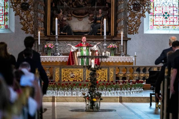 22. juli markeringen i Oslo domkirke Oslo 20260722. Biskop i Oslo bispedomme Sunniva Gylver under 22. juli markeringen i Oslo domkirke onsdag. I ar er det 15 ar siden terrorangrepet hvor 77 mennesker ble drept i 2011. Foto: Annika Byrde NTB Oslo Norge bnXtOC2eH40 EDITORIAL USE ONLY Ref:_BNCbnXtOC2eH40.jpg *** July 22 commemoration at Oslo Cathedral, Oslo, July 22, 2026. Sunniva Gylver, Bishop of the Diocese of Oslo, during the July 22 commemoration at Oslo Cathedral on Wednesday. This year marks the 15th anniversary of the terrorist attack in which 77 people were killed in 2011 Photo by Annika Byrde, NTB, Oslo, Norway bnXtOC2eH40 EDITORIAL USE ONLY Ref BNCbnXtOC2eH40 jpg  Copyright: xAnnikaxByrdex xNTBx