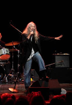 STOCKHOLM, SVERIGE 20260722 Patti Smith spelar pa Cirkus pa onsdagskvällen. STOCKHOLM SWEDEN x62610x *** STOCKHOLM, SWEDEN 20260722 Patti Smith is performing at Cirkus on Wednesday evening STOCKHOLM SWEDEN x62610x  Copyright: xAnnaxHallamsx TTx PATTI SMITH KONSERT KBtP-65gcn8