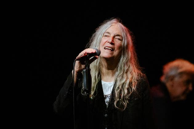 STOCKHOLM, SVERIGE 20260722 Patti Smith spelar pa Cirkus pa onsdagskvällen. STOCKHOLM SWEDEN x62610x *** STOCKHOLM, SWEDEN 20260722 Patti Smith is performing at Cirkus on Wednesday evening STOCKHOLM SWEDEN x62610x  Copyright: xAnnaxHallamsx TTx PATTI SMITH KONSERT VH-VB1UNZlE