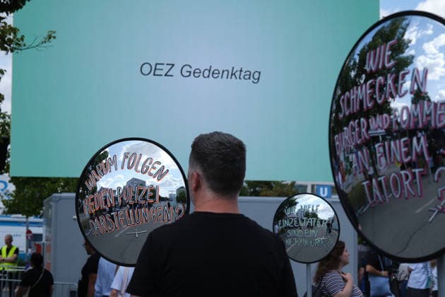 Germany marks 10th anniversary of Olympia shopping mall shooting MUNICH, GERMANY - JULY 22: Citizens take part in the memorial ceremony to commemorate victims of the shooting in Olympia shopping mall on the tenth anniversary at Hanauer Street in Munich, Germany, on July 22, 2026. The attack at Olympia Shopping Mall claimed nine lives and left several others injured before the gunman took his own life. Merve Goettl Anadolu Munich Germany. Editorial use only. Please get in touch for any other usage.  Copyright: x2026xAnadoluxMervexGoettlx