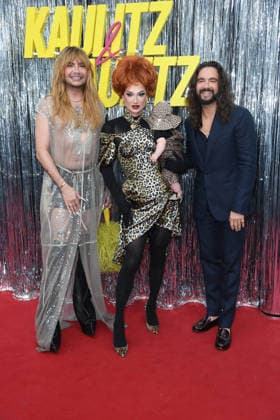 Bill Kaulitz, Candy Crash mit Kind, Tom Kaulitz bei der KAULITZ & KAULITZ STAFFEL 3 PREMIERE im Delphi Filmpalast in Berlin am 22.07.2026 *** Bill Kaulitz, Candy Crash with a child, Tom Kaulitz at the KAULITZ KAULITZ SEASON 3 PREMIERE at the Delphi Filmpalast in Berlin on July 22, 2026