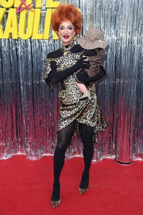 Candy Crash mit Kind bei der KAULITZ & KAULITZ STAFFEL 3 PREMIERE im Delphi Filmpalast in Berlin am 22.07.2026 *** Candy Crash with her child at the KAULITZ KAULITZ SEASON 3 PREMIERE at the Delphi Filmpalast in Berlin on July 22, 2026
