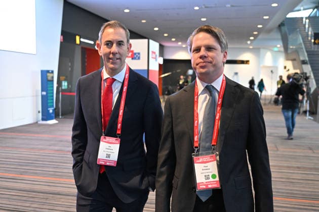 ALP NATIONAL CONFERENCE, Treasurer Jim Chalmers and Australian Labor Party National Secretary Paul Erickson during the 50th Australian Labor Party (ALP) national convention at the Adelaide Convention Centre, in Adelaide, Thursday, July 23, 2026. ( ADELAIDE SOUTH AUSTRALIA AUSTRALIA  Copyright: xMICKxTSIKASx 20260723119925866127