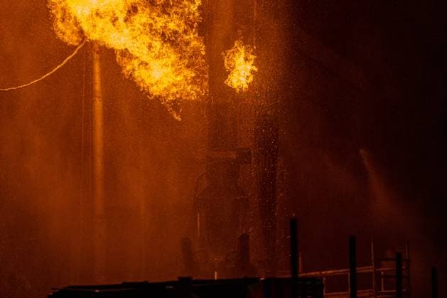 At least 6 people affected by a fire caused by a gas leak in Plaça de Sants in Barcelona. The fire occurred on July 22, 2026, in Barcelona, Catalonia, Spain The Barcelona Fire Department deployed nine crews Wednesday night to respond to a fire caused by a gas leak at Plaça de Sants, with at least six people affected, according to sources at Barcelona City Hall. The gas leak occurred this afternoon during accessibility construction work at the entrances to the Plaça de Sants Metro station. Lorena Sopê BARCELONA BARCELONA Spain  Copyright: xLorenaxSopÃªnax 7681948