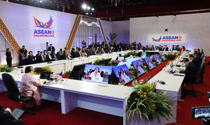 ASEAN plus three foreign ministers meeting ASEAN plus three foreign ministers meeting Philippine Foreign Secretary Maria Theresa Lazaro (L) speaks during a meeting of foreign ministers from the Association of Southeast Asian Nations plus South Korea, China and Japan in Manila on July 23, 2026. (Yonhap) 2026-07-23 11:41:20 < 1980-2026 YONHAPNEWS AGENCY. .> ÇÊ¸®ÇÉ ÇÊ¸®ÇÉ EDITORIAL USE ONLY  Copyright: xx PYH2026072309600031500 YonhapxNewsx yonphotos254789