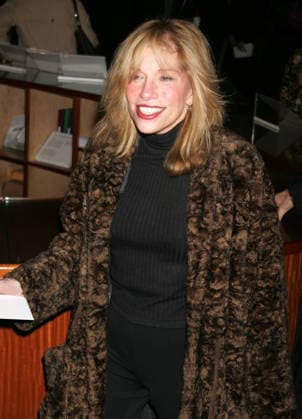 Charlie Wilson s War New York Premiere Dec 16, 2007 - New York, NY, USA - Singer CARLY SIMON at the New York premiere of Charlie Wilson s War held at the Museum of Modern Art. Copyright: xNancyxKaszermanx