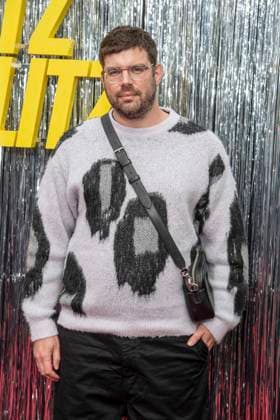 ABB KAULITZ- Simon Doemer zu Gast auf dem roten Teppich bei der Premiere von der 3. Staffel der Netflix-Serie Kaulitz und Kaulitz im Delphi Filmpalast. Berlin am 22.07.2026 Berlin Deutschland *** ABB KAULITZ s Simon Doemer walks the red carpet at the premiere of Season 3 of the Netflix series *Kaulitz und Kaulitz* at the Delphi Filmpalast in Berlin on July 22, 2026, Berlin, Germany