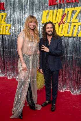 ABB KAULITZ- Bill Kaulitz und Bruder Tom Kaulitz zu Gast auf dem roten Teppich bei der Premiere von der 3. Staffel der Netflix-Serie Kaulitz und Kaulitz im Delphi Filmpalast. Berlin am 22.07.2026 Berlin Deutschland *** ABB KAULITZ: Bill Kaulitz and his brother Tom Kaulitz appeared on the red carpet at the premiere of Season 3 of the Netflix series *Kaulitz and Kaulitz* at the Delphi Filmpalast in Berlin on July 22, 2026, Berlin, Germany