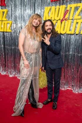 ABB KAULITZ- Bill Kaulitz und Bruder Tom Kaulitz zu Gast auf dem roten Teppich bei der Premiere von der 3. Staffel der Netflix-Serie Kaulitz und Kaulitz im Delphi Filmpalast. Berlin am 22.07.2026 Berlin Deutschland *** ABB KAULITZ: Bill Kaulitz and his brother Tom Kaulitz appeared on the red carpet at the premiere of Season 3 of the Netflix series *Kaulitz and Kaulitz* at the Delphi Filmpalast in Berlin on July 22, 2026, Berlin, Germany