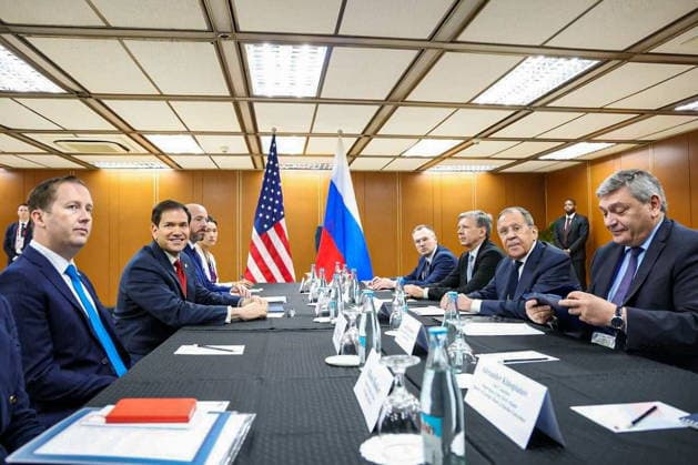 PHILIPPINES, MANILA - JULY 23, 2026: Marco Rubio (2nd L), US Secretary of State, and Sergei Lavrov (2nd R), Foreign Minister of Russia, hold a bilateral meeting on the sidelines of ASEAN-led events. Best quality available. Russian Foreign Ministry TASS  95351894
