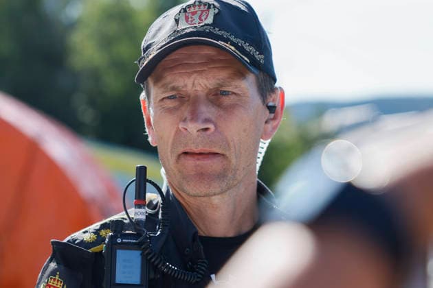 Brann i Drammen Krokstadelva 20260723. Innsatsleder moter pressen torsdag morgen. Storbrannen startet fredag ettermiddag i et rekkehus ved Krokstadelva i Drammen. Foto: Frederik Ringnes NTB Krokstadelva Norge am846Z13IzE EDITORIAL USE ONLY Ref:_BNCam846Z13IzE.jpg *** Fire in Drammen, Krokstadelva, July 23, 2026. The incident commander met with the press on Thursday morning. The major fire broke out on Friday afternoon in a townhouse near Krokstadelva in Drammen. Photo: Frederik Ringnes, NTB. Krokstadelva, Norway. am846Z13IzE EDITORIAL USE ONLY Ref BNCam846Z13IzE jpg  Copyright: xFrederikxRingnesx xNTBx