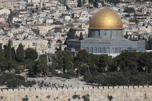 Jewish Groups raid Al-Aqsa Mosque in Jerusalem JERUSALEM - JULY 23: Groups of fanatic Jews raid the Al-Aqsa Mosque compound in East Jerusalem during events marking what they regard as the anniversary of the destruction of the Jewish temples, on July 23, 2026 in Jerusalem. The raid began in the early morning, with participants performing religious rituals at the site. Gazi Samad Anadolu Kudüs Palestinian Territory, Occupied. Editorial use only. Please get in touch for any other usage.  Copyright: x2026xAnadoluxGazixSamadx