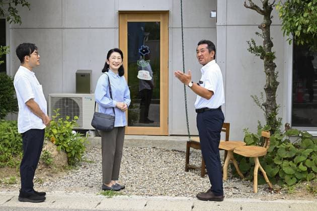 Crown princess Kiko visits quake-hit Wajima Japanese Crown Princess Kiko visits a regional community center in Wajima, an Ishikawa Prefecture city devastated by the January 2024 massive earthquake, on July 23, 2026. (Pool photo)  A14AA0005624016P