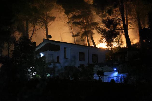 Wildfire threatens communities near Palermo in Sicily as firefighting efforts continue PALERMO, ITALY - JULY 23: Firefighters and civil protection teams battle a wildfire in the Casaboli Forest near Palermo as strong winds push the blaze toward the towns of Monreale, Pioppo and Sagana, while residents are evacuated from threatened homes, in Palermo, Sicily, Italy on July 23, 2026. The wildfire, which started the previous day, spread overnight, prompting emergency crews to work continuously to contain the flames and protect nearby communities. Alberto Lo Bianco Anadolu Palermo Italy. Editorial use only. Please get in touch for any other usage.  Copyright: x2026xAnadoluxAlbertoxLoxBiancox