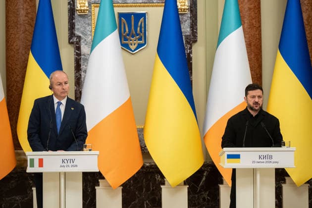 Taoiseach of the Republic of Ireland Micheal Martin and President of Ukraine Volodymyr Zelenskyy (R) hold a joint news conference following their meeting, Kyiv, Ukraine, July 23, 2026. (Photo by Danylo Antoniuk Ukrinform) Ukrainian President meets Irish PM in Kyiv  Copyright: xDanyloxAntoniukx