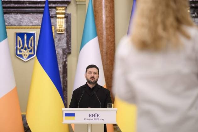 Zelensky meets Irish prime minister in Dublin Ukrainian President Volodymyr Zelensky meets the Irish prime minister in Dublin, Ireland, on July 23, 2026, to discuss support for Ukraine and bilateral cooperation, as well as developments in the Russia-Ukraine war and international efforts to achieve peace. Photo by PRESIDENT OF UKRAINE apaimages Ukraine Ukraine Ukraine 230726_Ukraine_UPO_00(30).jpeg Copyright: xapaimagesxPRESIDENTxOFxUKRAINEx xapaimagesx
