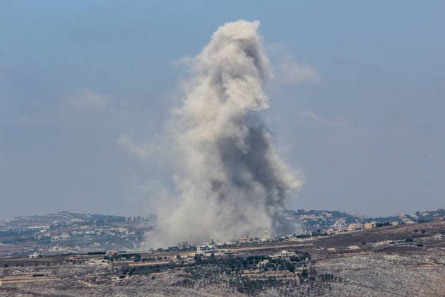 Smoke rises after building demolitions in southern Lebanon NABATIEH, LEBANON - JULY 23: Smoke rises after Israeli forces demolished multiple buildings with explosives in the town of Kfar Tebnit in Lebanon s Nabatieh Governorate, despite the ceasefire, on July 23, 2026. The blasts caused widespread destruction across the area. Ramiz Dallah Anadolu Nabatieh Lebanon. Editorial use only. Please get in touch for any other usage.  Copyright: x2026xAnadoluxRamizxDallahx