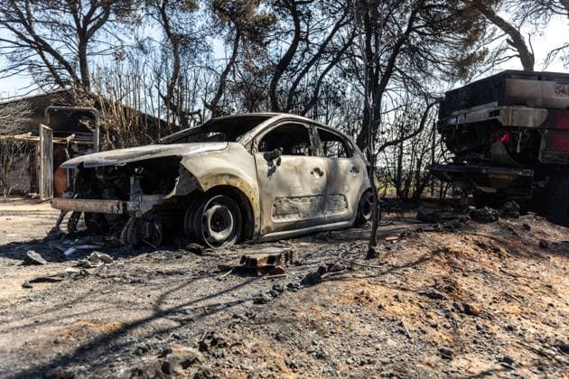 FIRE IN PONTEVES, VAR – PHOTOPQR, NICE MATIN, ESCOFFIER, FLORIAN – JULY 23, 2026 – FIRE IN PONTEVES Ponteves, France, July 23, 2026 Ponteves devastated by fire in France  Copyright: xPHOTOPQR NICExMATIN MAXPPPxESCOFFIERxFLORIANx 20260723NIM6407 20260723NIM6377