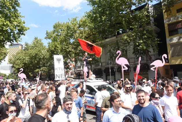 July 23, 2026, Tirana, Albania: The 54th day of protests known as the Flamingo Revolution. .Thousands of people have taken to the streets to demand the resignation of Prime Minister EDIÃ¢â‚¬â ¢ RAMAÃ¢â‚¬â ¢ s government and the cancellation of a luxury project in southern Albania linked to DOÃ¢â‚¬â ¢NALD TRUMPÃ¢â‚¬â ¢ s son-in-law. Tirana Albania - ZUMAs232 20260723_zip_s232_009 Copyright: xErvinxShulkux