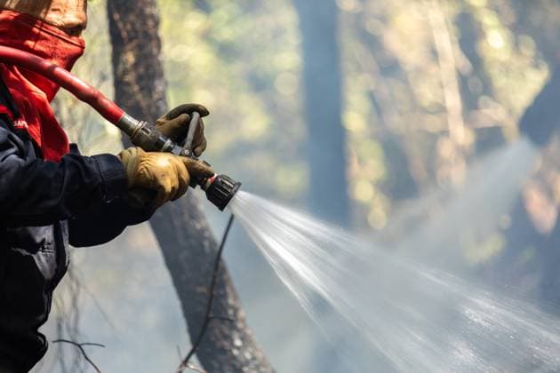 FIRE IN PONTEVES, VAR – PHOTOPQR, NICE MATIN, ESCOFFIER, FLORIAN – JULY 23, 2026 – FIRE IN PONTEVES Ponteves, France, July 23, 2026 Ponteves devastated by fire in France  Copyright: xPHOTOPQR NICExMATIN MAXPPPxESCOFFIERxFLORIANx 20260723NIM6410 20260723NIM6448
