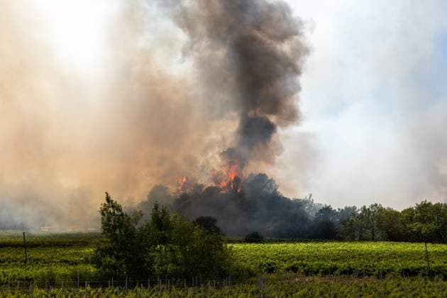 FIRE IN PONTEVES, VAR – PHOTOPQR, NICE MATIN, ESCOFFIER, FLORIAN – JULY 23, 2026 – FIRE IN PONTEVES Ponteves, France, July 23, 2026 Ponteves devastated by fire in France  Copyright: xPHOTOPQR NICExMATIN MAXPPPxESCOFFIERxFLORIANx 20260723NIM6410 20260723NIM6459