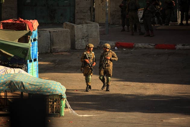 Israeli security forces deploy in Hebron city center Members of the Israeli security forces deploy in the Bab al-Zawiya area in the center of the West Bank city of Hebron on July 23, 2026, while closing streets and restricting the movement of Palestinians to secure the entry of Israeli settlers into the area, according to witnesses. Residents said the measures disrupted daily movement and forced a number of shops to close during the settlers visit. Photo by Mamoun Wazwaz apaimages Hebron West Bank Palestinian Territory 230726_Hebron_MW_00(16) Copyright: xapaimagesxMamounxWazwazx xapaimagesx