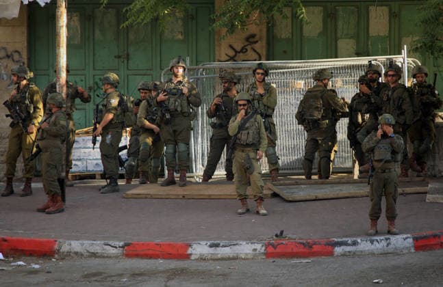 Israeli security forces deploy in Hebron city center Members of the Israeli security forces deploy in the Bab al-Zawiya area in the center of the West Bank city of Hebron on July 23, 2026, while closing streets and restricting the movement of Palestinians to secure the entry of Israeli settlers into the area, according to witnesses. Residents said the measures disrupted daily movement and forced a number of shops to close during the settlers visit. Photo by Mamoun Wazwaz apaimages Hebron West Bank Palestinian Territory 230726_Hebron_MW_00(18) Copyright: xapaimagesxMamounxWazwazx xapaimagesx