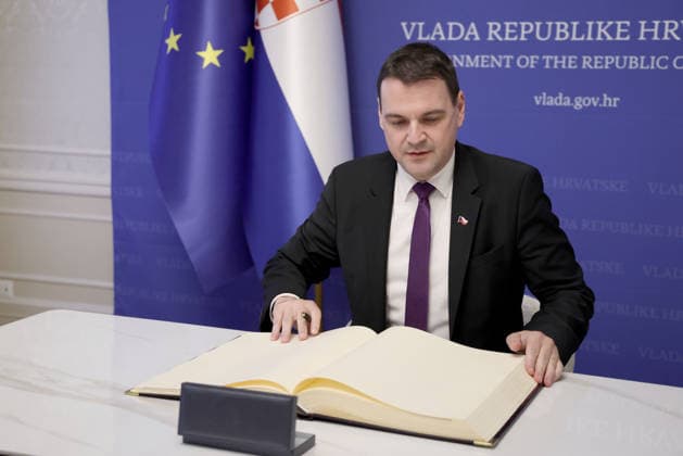 Croatian PM Plenkovic receives Czech Foreign Minister Macinka Czech Deputy Prime Minister and Foreign Minister Petr Macinka signs the guest book during his visit to the Banski Dvori in Zagreb, Croatia, on July 23, 2026.  JosipxMikacic PIXSELL