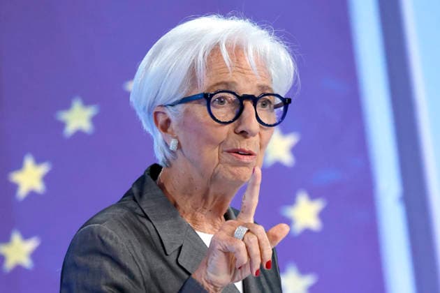 EZB-Praesidentin Christine Lagarde bei der Pressekonferenz der Europaeischen Zentralbank in der EZB in Frankfurt. Die Europaeische Zentralbank schliesst eine Erhoehung des Leitzins im Euroraum fuer September nicht aus. Frankfurt am Main, 23.07.2026 Hessen Deutschland *** ECB President Christine Lagarde at the European Central Bank s press conference at the ECB in Frankfurt. The European Central Bank has not ruled out a rate hike in the eurozone in September. Frankfurt am Main, July 23, 2026, Hesse, Germany Copyright: xChristophxHardtx